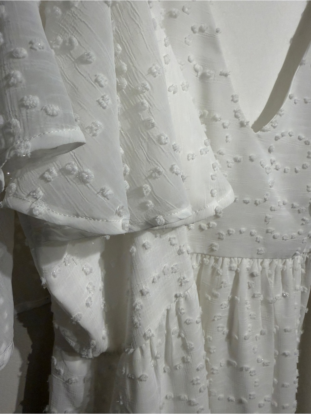 ARULA White V-Neck Flutter-Sleeve Mini Dress - Picture 6 of 10